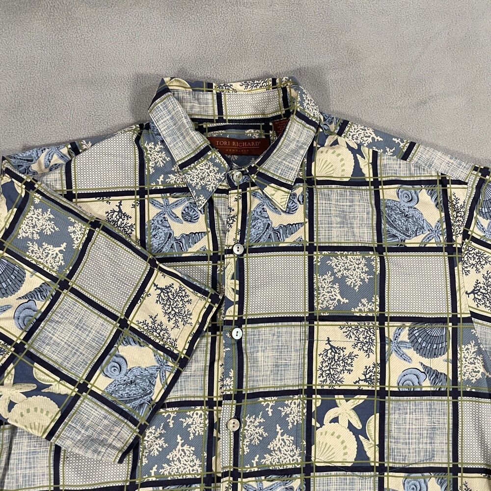 Tori Richard Honolulu Mens Medium Cotton Lawn Sea Shell Aloha Shirt Hawaii Made